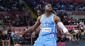 加盟勇士！愿意放弃2600万！只为和库里打球，愿意只拿底薪